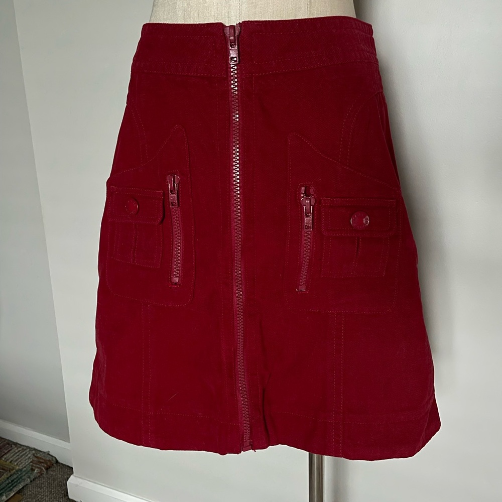 Marc Jacobs cranberry twill zipper front skirt size 10